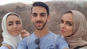 Buka Aplikasi Al Quran di Pesawat, 3 Muslim Inggris Dipaksa Turun di Landasan2